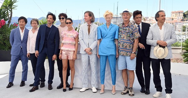 La Nación / Wes Anderson y su banda de estrellas desembarcan en Cannes