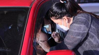 Reportan baja concurrencia en otros vacunatorios e instan a no elegir solo el ex Aratirí