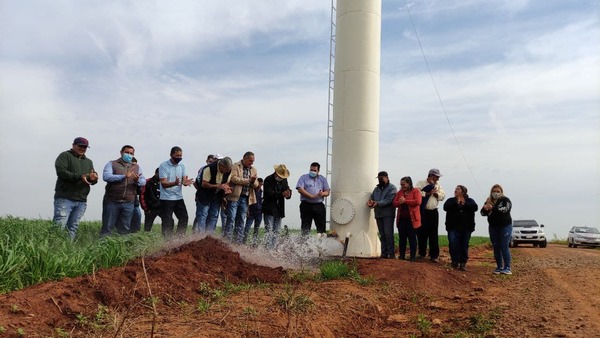 FRAM: INAUGURAN POZO SISTEMA DE AGUA EN ITAINDY