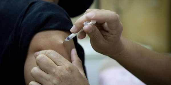 Unas 27 mil personas ya se vacunaron en Central contra el COVID hasta las 14:00 horas | Ñanduti