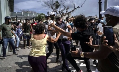 Diario HOY | Un muerto en las protestas antigubernamentales en Cuba