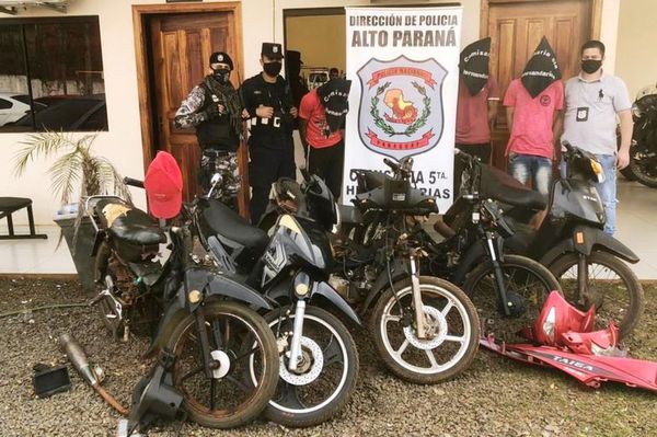 Detienen a tres personas y recuperan cinco motos hurtadas - ABC en el Este - ABC Color
