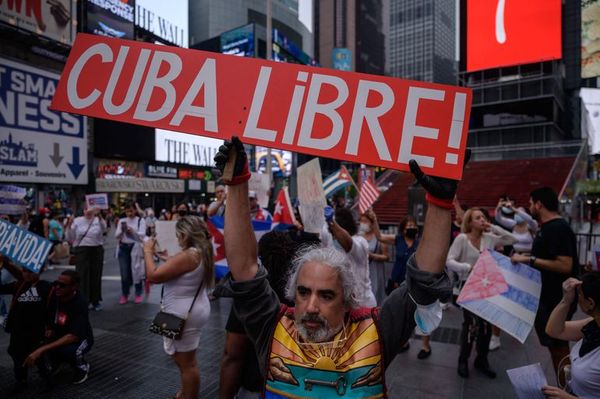 Protestas en Cuba, día tres: primer muerto, detenciones y sin internet - Mundo - ABC Color