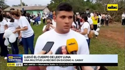Llegó el cuerpo de Leidy Luna - ABC Noticias - ABC Color