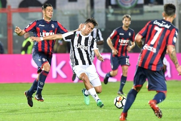 Crónica / Crotone le encajó 18 goles al Real Fondo
