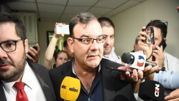 La Corte se declara incompetente para el estudio de recusación de Tomás Rivas