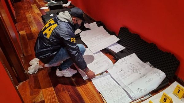 Reo argentino adquiría armas y explosivos vía Paraguay