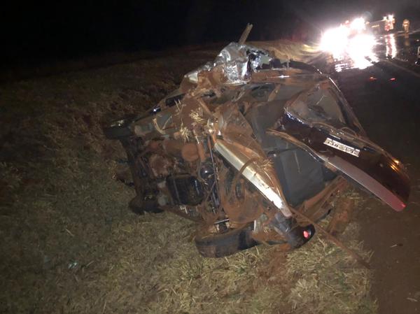 FUERTE COLISIÓN Y VUELCO SOBRE RUTA PY 6 EN NARANJITO