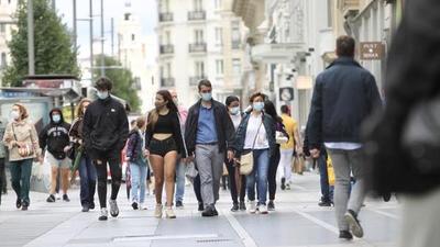 España superó los 4 millones de casos y la incidencia se disparó por la variante Delta | .::Agencia IP::.