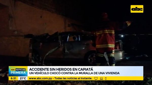 Vehículo chocó contra la muralla de una vivienda en Capiatá - ABC Noticias - ABC Color