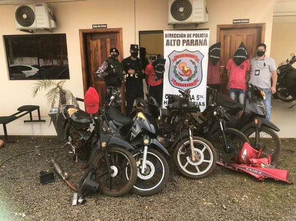 Detienen a tres personas y recuperan cinco motocicletas hurtadas