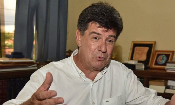 Abogados piden nulidad de juicio oral contra Efraín Alegre y su sobreseimiento - OviedoPress
