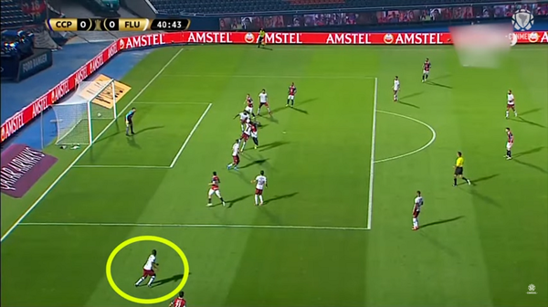 El análisis del VAR en el partido Cerro Porteño-Fluminense