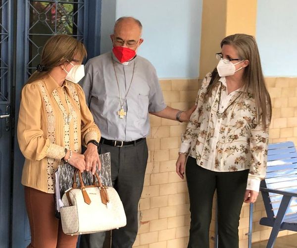 Hijas de Óscar Denis piden apoyo a cardenal López - Nacionales - ABC Color