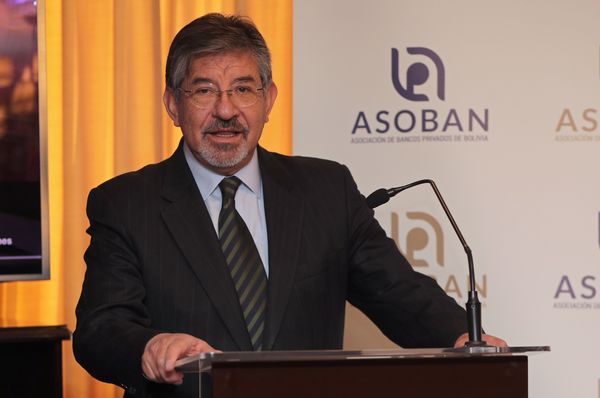 ASOBAN lanza el Primer Premio de Periodismo Económico y Financiero de Bolivia - MarketData