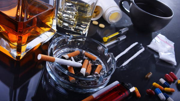 Máximo histórico de muertes por sobredosis de drogas en EEUU: 93.000 en 2020 | Ñanduti