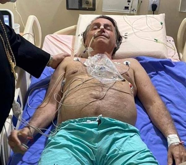 Bolsonaro será trasladado a Sao Paulo para una posible cirugía intestinal - Mundo - ABC Color