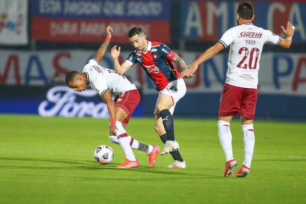 Cerro Porteño pide a Conmebol expulsión de los árbitros y repetir del juego ante fluminense | OnLivePy