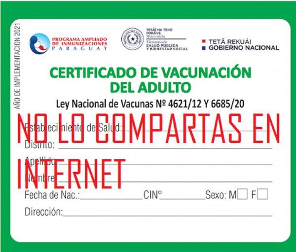 Alertan sobre nuevo método de extorsión a quienes publican carnet de vacunación