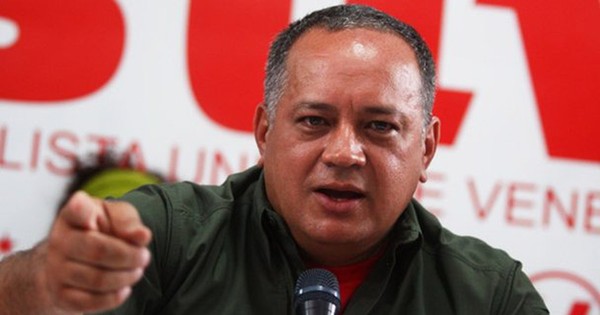 La Nación / “En Cuba solo estaban celebrando la Eurocopa”, dijo Diosdado Cabello