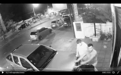 Joven denuncia que Fiscalía supuestamente la embreta para arreglar con su victimario - Nacionales - ABC Color