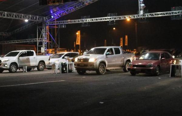Fin de semana: primera dosis solo en el vacunatorio exAratirí