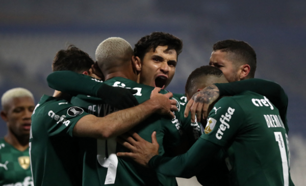 Diario HOY | Palmeiras vence a la U y marca un nuevo record