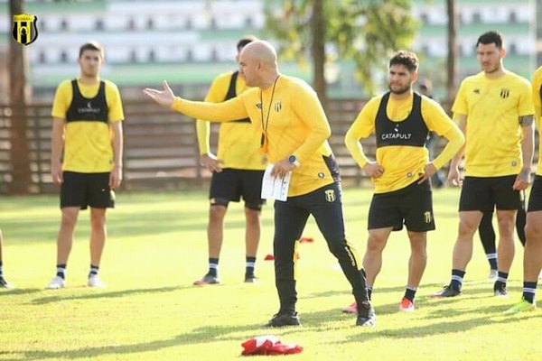 Crónica / “Tenemos mucho potencial en el equipo”, soltó Jubero