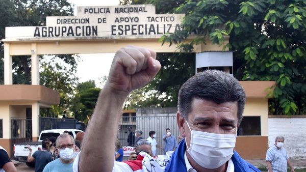 Defensa de Efraín Alegre apela fallo y pide su sobreseimiento