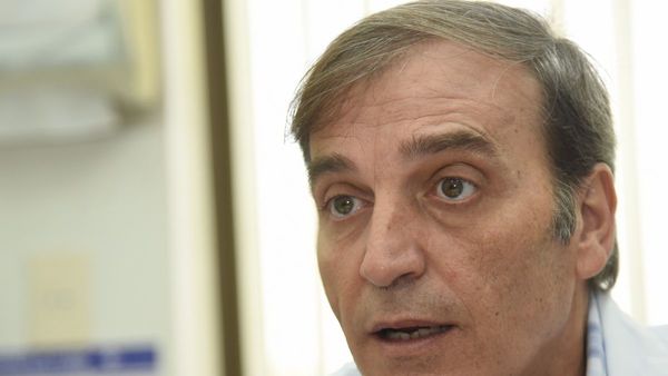 Médico alerta sobre no relajarse tras la primera dosis de anti-Covid
