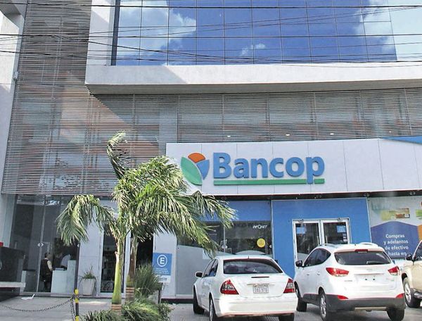 Bancop celebra sus nueve años de gestión - Empresariales - ABC Color