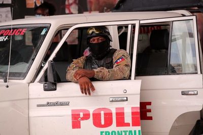 La Policía de Haití dijo que detuvo a dos nuevos sospechosos del magnicidio del presidente | Ñanduti