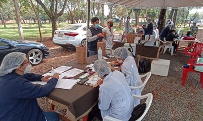Urgen contratación de más personal de blanco para cubrir los vacunatorios en el Alto Paraná – Diario TNPRESS