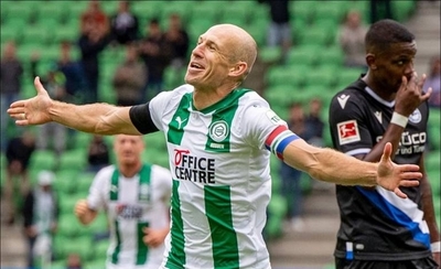 Diario HOY | Robben cuelga las botas de 'forma definitiva'