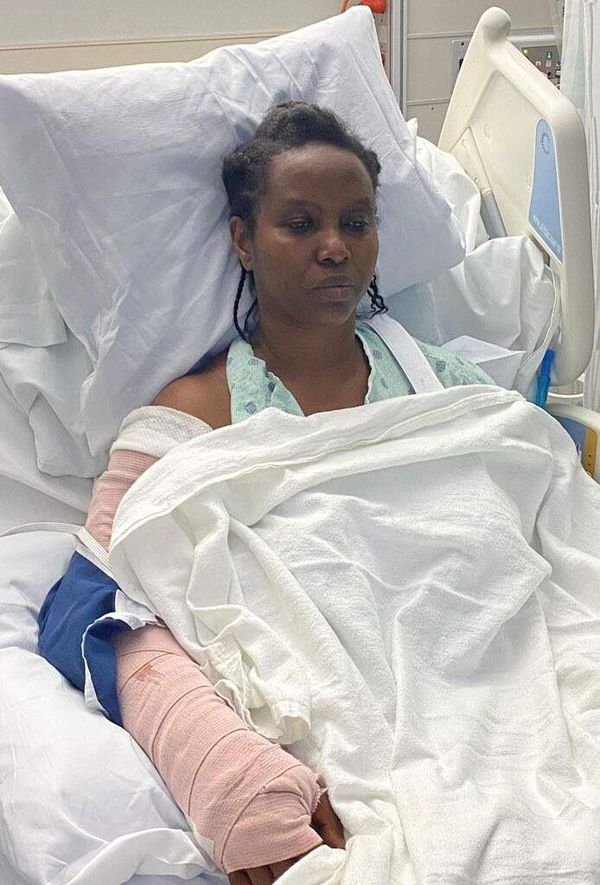 Se conocen las primeras fotos de la viuda de Moise en el hospital - Mundo - ABC Color