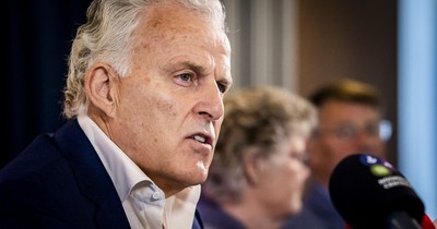 La Nación / Falleció Peter de Vries, periodista holandés atacado a tiros, que vino a Paraguay en 1994