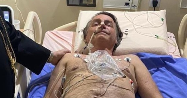 La Nación / Evolución “satisfactoria” de Bolsonaro tras ataque de hipo
