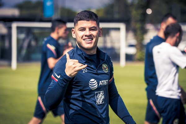 La bienvenida del América a Richard Sánchez tras la Copa América