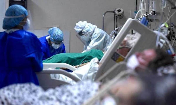 Diario HOY | Cantidad de pacientes que esperan cama en UTI se redujo: de más de 200, cifra bajó a 64
