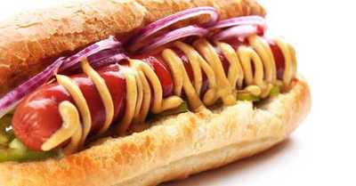 Apuñaló a ex compañero de trabajo por haberle comido su hot dog - C9N