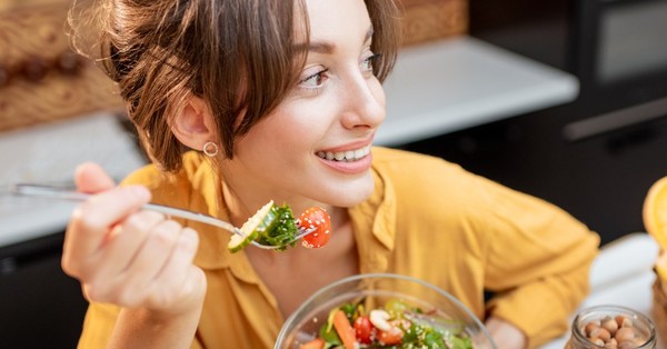 Estos son los cambios que experimenta tu cuerpo cuando te haces vegano o vegetariano - SNT