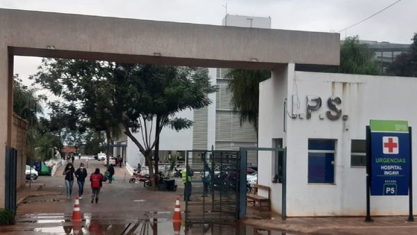 Hurtan vehículo de mujer que fue al IPS a buscar terapia para su madre