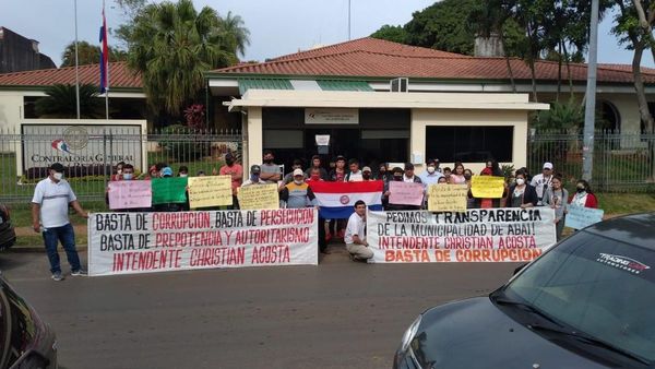 Pobladores de Abaí exigen que se auditen presuntas obras fantasmas