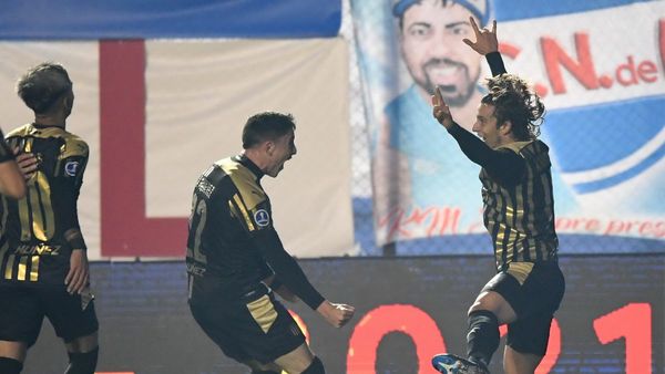Peñarol gana clásico uruguayo en la Suda