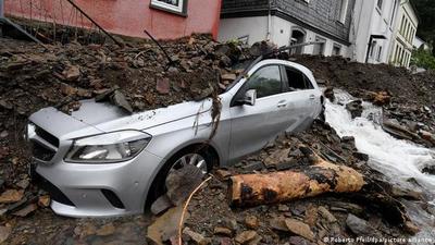 Decenas mueren en devastadoras inundaciones en Alemania