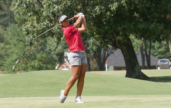 Golfista paraguaya lidera el Texarkana Open de Arkansas