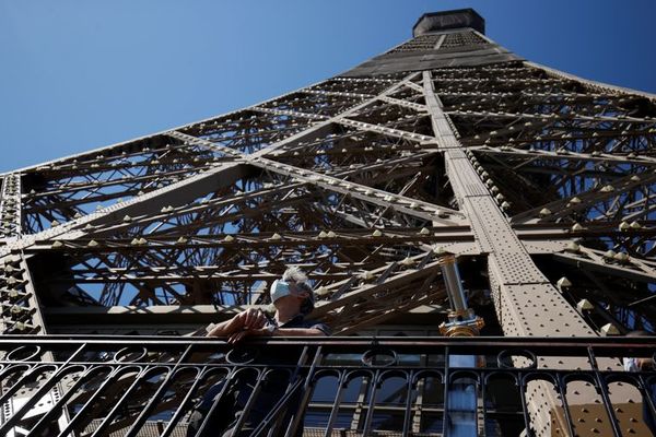 La Torre Eiffel reabre al público tras ocho meses de cierre por la pandemia - Mundo - ABC Color