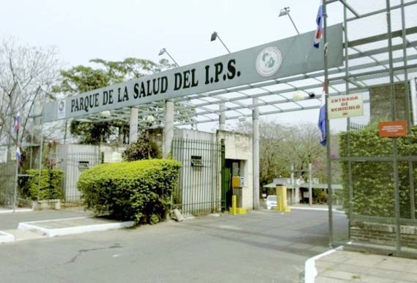 Reglamento del Parque de la Salud no permite ingresar con el torso desnudo