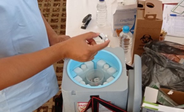 Inmunizados en el extranjero podrán recibir segundas dosis en el país
