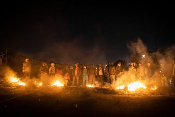 Suben a 212 los muertos por disturbios y saqueos en Sudáfrica - Mundo - ABC Color